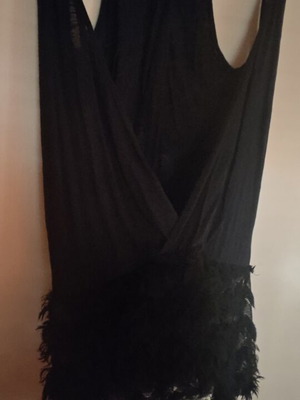 Black Dress like new with open back, size M