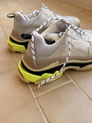 Balenciaga Triple S sneaker Grey Neon new, size 44