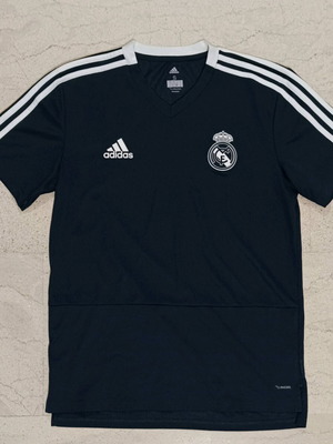 Προπονητικό Ρεάλ Μαδρίτης Adidas 2018 μέγεθος S σαν καινούργιο