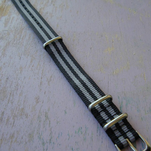 NATO watch strap unisex new, 25cm length, 16mm width, black and grey