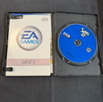 Sims 2 PC like new, includes both CDs