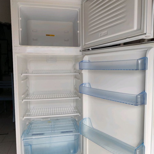 Beko refrigerator like new, dimensions H173xW70xD60