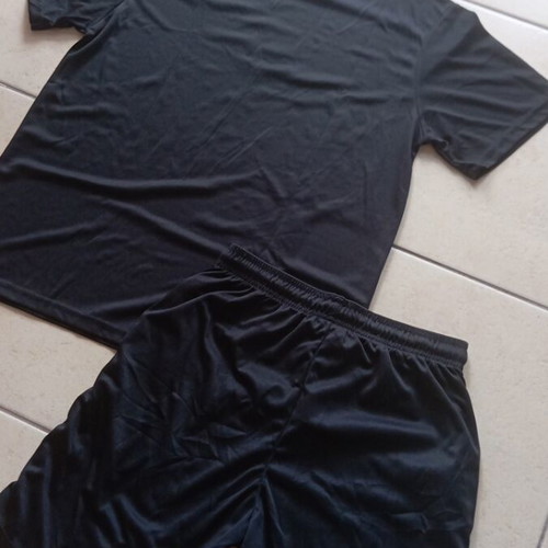 Paris sportswear set black like new by H&M