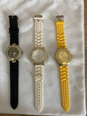 Women's watches used, set of 3, black, white, yellow