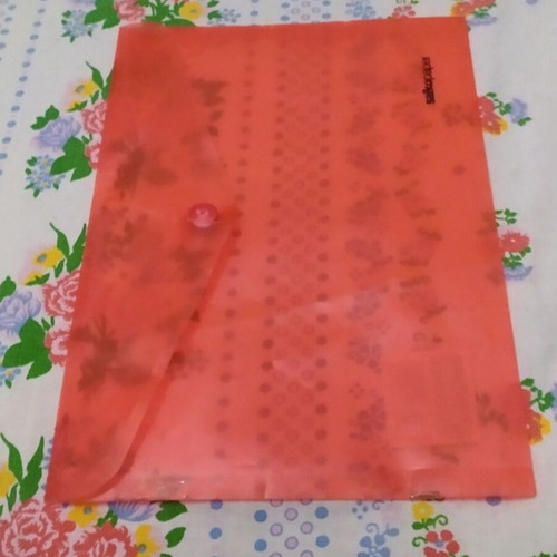 Nylon button folders, pack of 6, like new