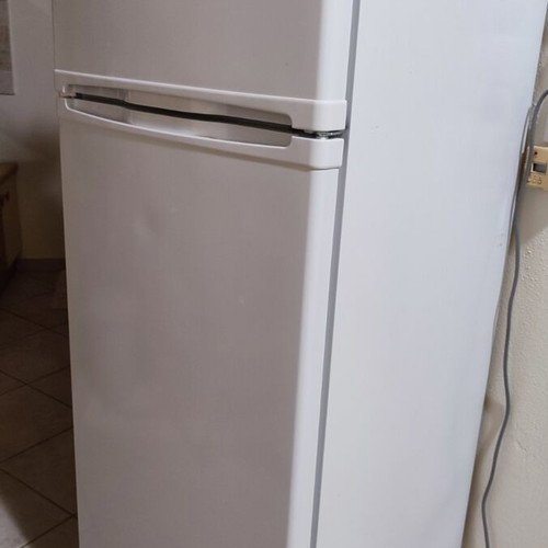 Inventor refrigerator in excellent condition
