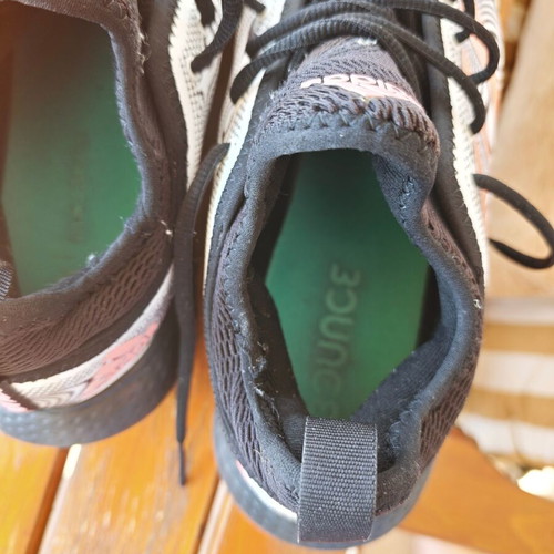 Adidas Bounce Tennis Shoes EU 42 like new, black and white