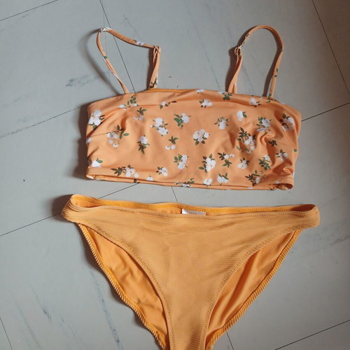 H&M swimsuit like new, orange, sizes S and M