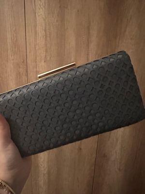 Clutch bag blue like new with gold details and detachable chain