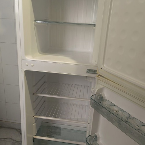 Trenton 156 refrigerator dimensions 135x48 like new