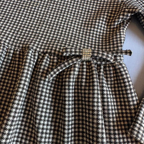 Waves dress 98 cm for 3 years like new, black and white
