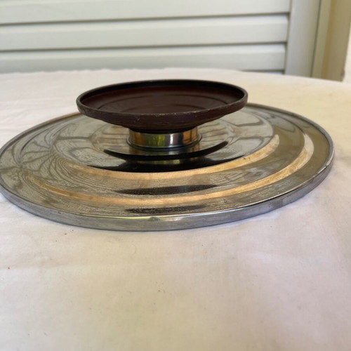 Cake stand and tin box set used with lace design