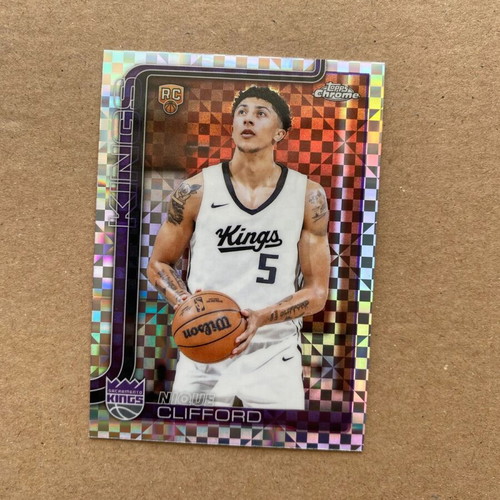 Topps Chrome Rookie Nique Clifford Xfractor like new