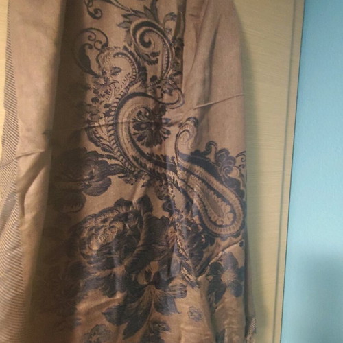 Pashmina new in blue and beige/tobacco colors