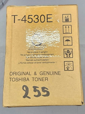 Toshiba T-4530E 24K Black Toner original, new