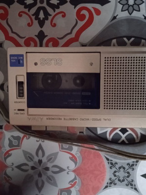Micro cassette recorder Aiwa δημοσιογραφικό σε πολύ καλή κατάσταση, συλλεκτικό