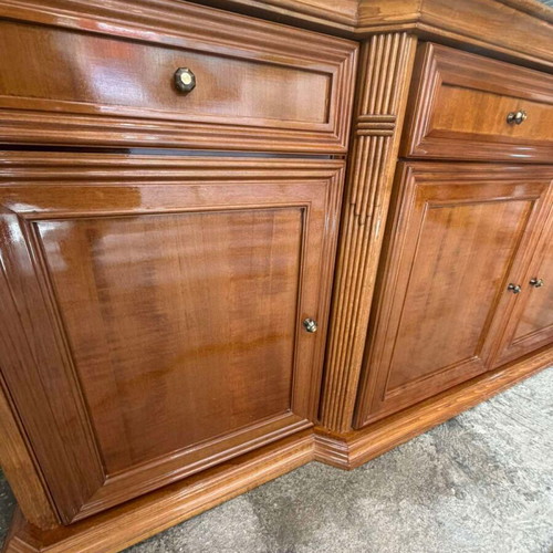 Buffet with mirror made of walnut like new