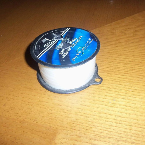 Nylon fishing line 6 LB 900 YD new