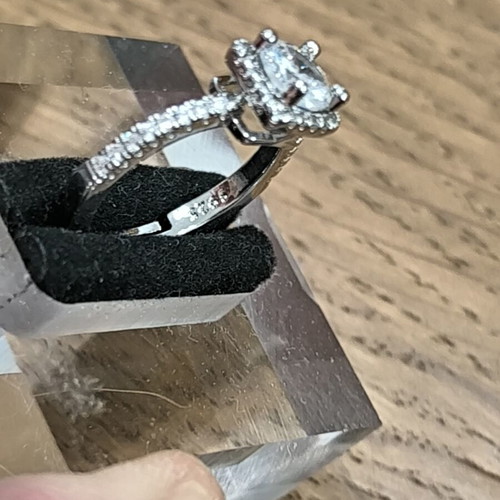 Silver 925 ring with white CZ stone halo design, new