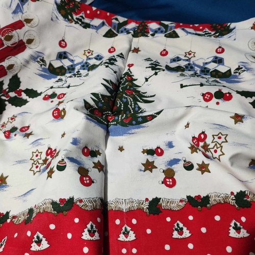 Christmas tablecloth and napkins used with lace trim