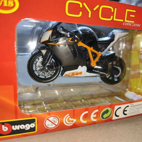 Bburago Motorcycle Miniature KTM1190 RC8R 1:18 New