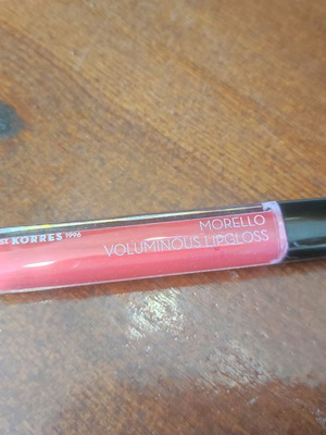 Korres Morello Lipgloss Nr42 καινούργιο, Peach Coral