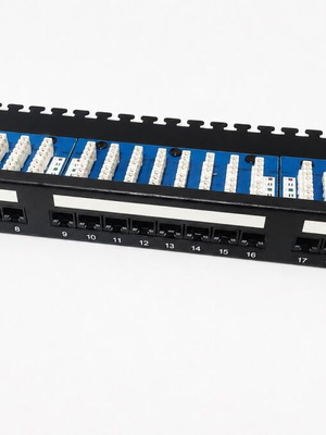 Rw Data 24-Port Cat5e Patch Panel used for 19” rack