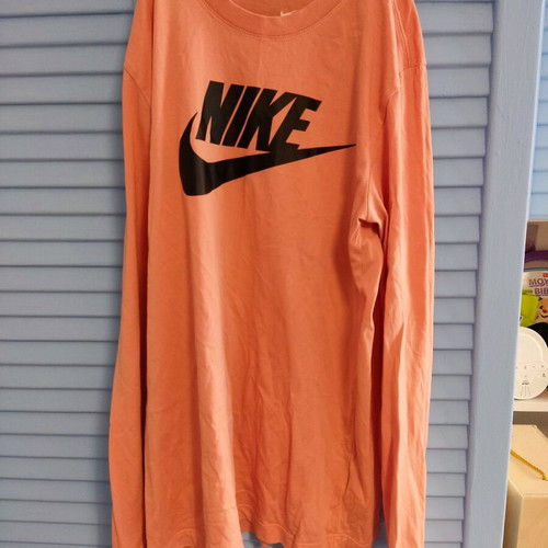 Nike long sleeve shirt salmon like new, size S