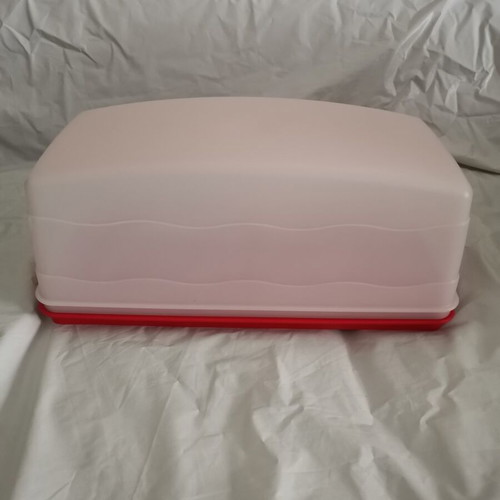 Tupperware Cake Mold new