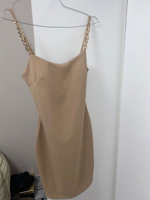 Φόρεμα μπεζ με αλυσίδες, καινούργιο, μέγεθος S