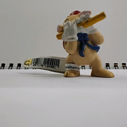 Bullyland miniature piglet with flute new with tag