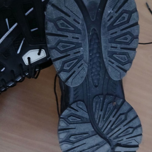 Guess men's shoes like new, black, size 44
