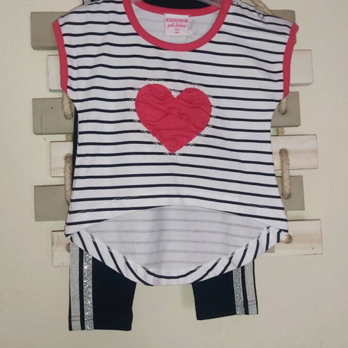 Clothing set for 9-month-old girls new, cotton with heart detail