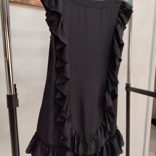 Ted Baker black dress size L like new with ruffles and bow