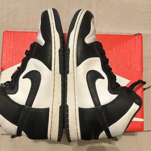 Nike Dund Hi Retro used athletic leather boots size 41 black and white