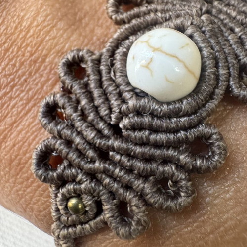 Macrame bracelet boho with semiprecious stone, new