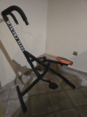 Total Crunch Fitness multi-exercise machine like new for home workout