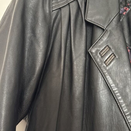 Leather coat size M used, black with batwing sleeves