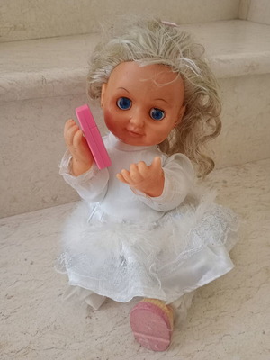 Vintage mechanical doll used, non-functional