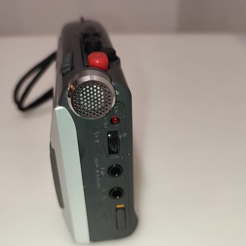 Μαγνητόφωνο Sony tcm 200dv μεταχειρισμένο, πολύ καλή εξωτερική κατάσταση