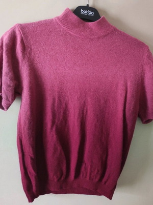 Knitted turtleneck blouse with short sleeves, pink ombre like new