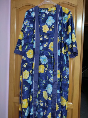 Women's summer floral robe like new, blue, size L