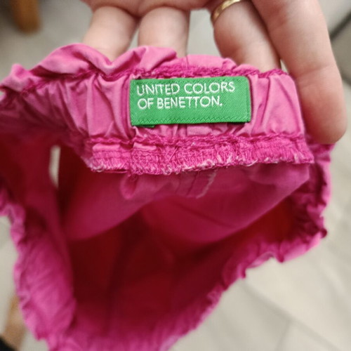 Benetton girls' shorts used, size 3-4 years, pink