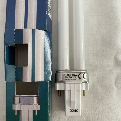 PL 2pin 9W lamps used, pack of 2