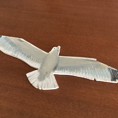 Seagull wall decoration hand-shaped and painted wood used