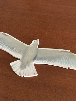 Seagull wall decoration hand-shaped and painted wood used