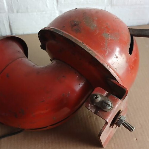 Bull horn vintage vehicle horn used, metal