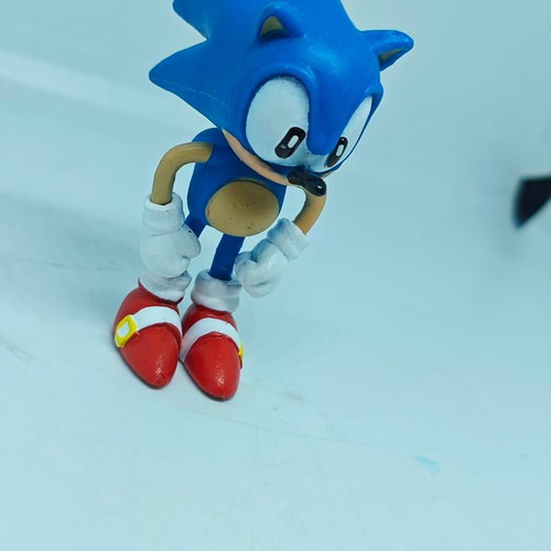 Sonic the Hedgehog collectible vintage figure like new