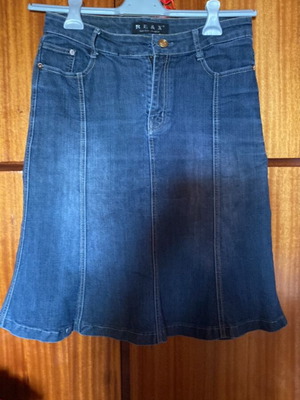 RE & X denim skirt plus size 50 like new, indigo