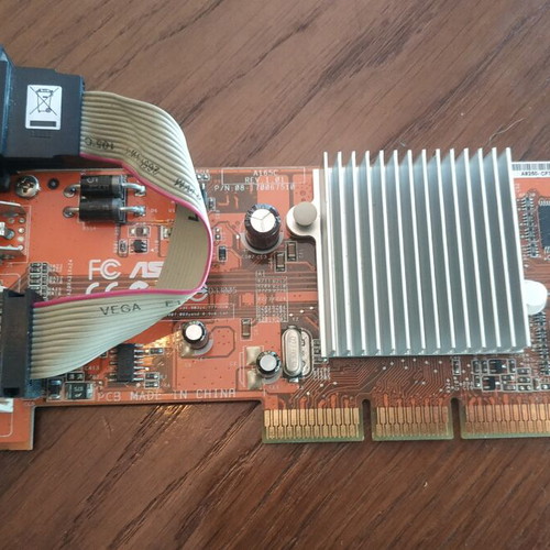 Ati Radeon 9250 AGP graphics card used, low profile, passive cooling